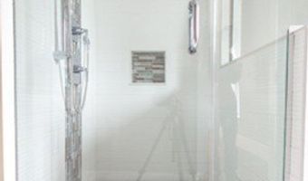 7 Lorenzo St, Boston, MA 02122