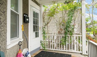 687 Myrtle Ave, Albany, NY 12208