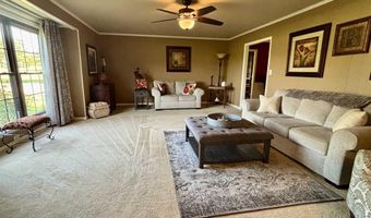 209 Country Club Rd, Bald Knob, AR 72010