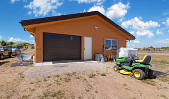 945 E Latigo Ct, Paulden, AZ 86334