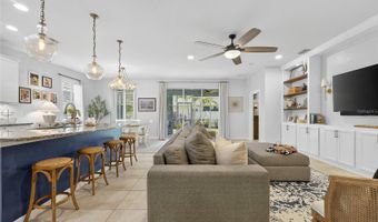 6313 SUNSAIL Pl, Apollo Beach, FL 33572