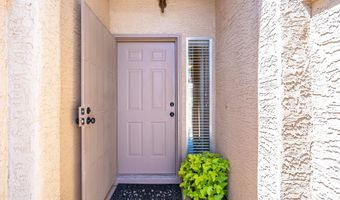 1802 E PEACH TREE Dr, Chandler, AZ 85249