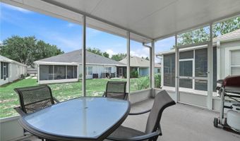 6936 SURREY OAK Dr, Apollo Beach, FL 33572