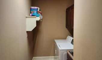 7720 E Worth Ave, Benton, AR 72019
