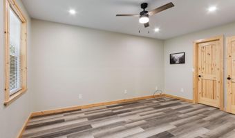 2052 Granny Squirrel Dr, Andrews, NC 28901