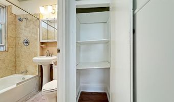40 W 17TH St 3, Bayonne, NJ 07002