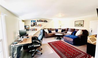 109 Rogers Ave, Barrington, RI 02806