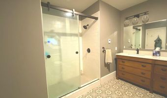 199 Main St, Belfast, ME 04915