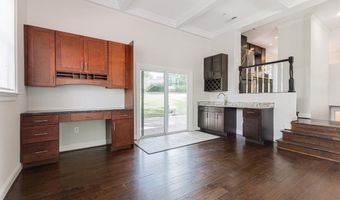 4211 DOWNING St, Annandale, VA 22003