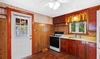 29 Fox Hill Rd, Billerica, MA 01821