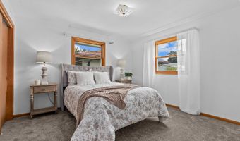 1024 S MATTHIAS St, Appleton, WI 54915