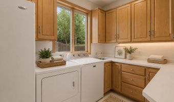 7690 Gibraltar Ter, Apple Valley, MN 55124