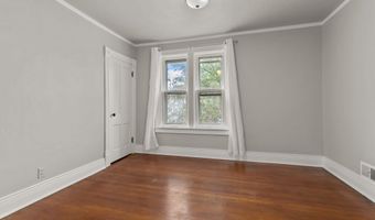 719 S STATE St, Appleton, WI 54911