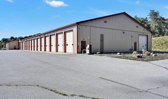 1942 PAPPY'S Ln, Orwigsburg, PA 17961