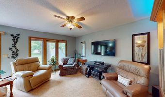 1112 Bridge Ave, Albert Lea, MN 56007
