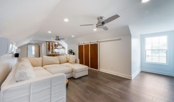 136 Montfair Dr, Amherst, VA 24521
