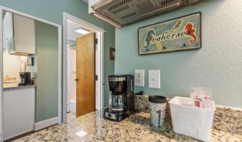 602 W Ft Macon Rd 117, Atlantic Beach, NC 28512