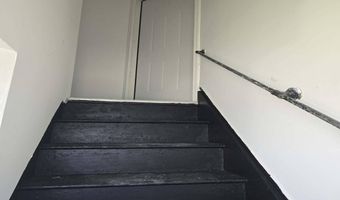 100 Division St 4, Amsterdam, NY 12010
