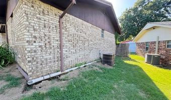 2705 Brookside Cir, McAlester, OK 74501