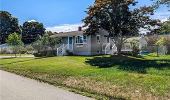 24 Cedar St, Johnston, RI 02919