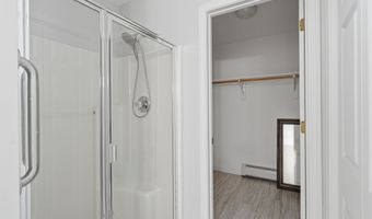 50 Hoskins Rd, Bloomfield, CT 06002