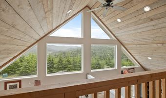 54431 Morrison Rd, Bandon, OR 97411