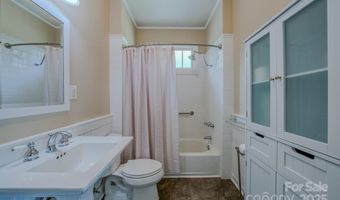 5 Camden Ave, Asheville, NC 28804