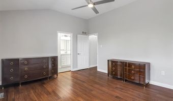 1131 Claytonbrook Ct, Ballwin, MO 63011