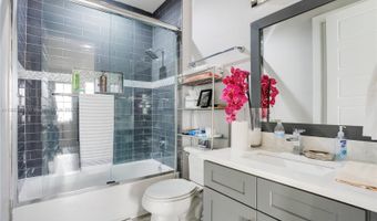 555 Peachtree Rd, Orlando, FL 32804