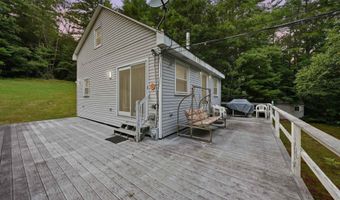 6-8 Field Dr, Ashland, NH 03217