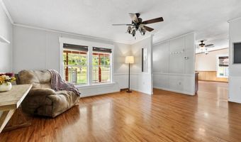 203 Edgewood St, Ballard, WV 24918