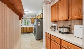 22 Eric Trl, Alloway, NJ 07461