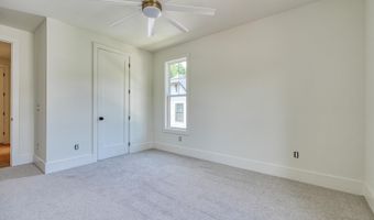 2040 Ivy Cottage Path, Boiling Springs, SC 29316