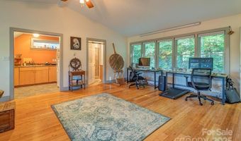 54 Spooks Branch Rd, Asheville, NC 28804