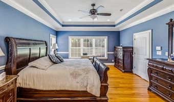 821 E Golden View Ln, Boiling Springs, SC 29316