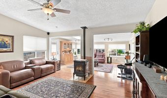 7108 Vivian Dr NE, Albuquerque, NM 87109