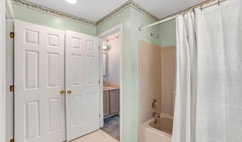 32 FALCON CREST Dr, Harbeson, DE 19951