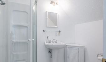 124 Auncient Oak Rd, Bethlehem, CT 06751