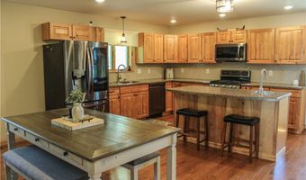 4667 Johnny Cake Ln, Albion, NY 14411
