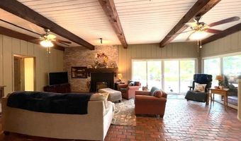 3288 Spring Valley Rd, Akron, OH 44333