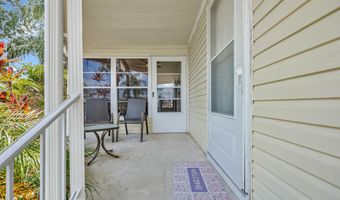 727 Periwinkle Cir, Barefoot Bay, FL 32976