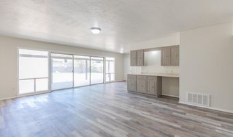 2352 Apache Ln, Alamogordo, NM 88310