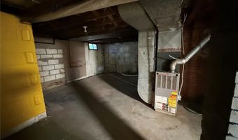 809 Maurice St, Alton, IL 62002