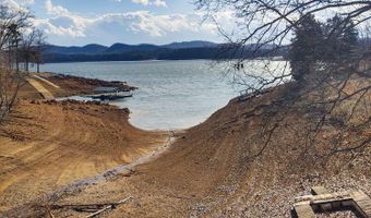 565 Hickory Hill Dr, Bean Station, TN 37708