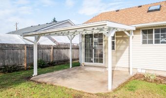 980 CLEVELAND St, Aumsville, OR 97325
