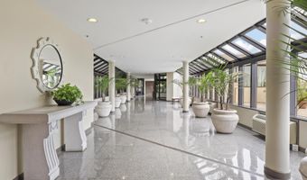 1600 N OAK St 524, Arlington, VA 22209