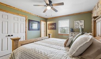 1087 County Road 2395, Alvord, TX 76225