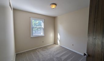 830 WOODCREST Dr, Dover, DE 19901