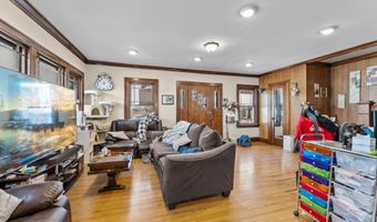 709 10th St NE, Austin, MN 55912
