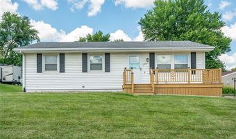 1107 4th St SW, Altoona, IA 50009